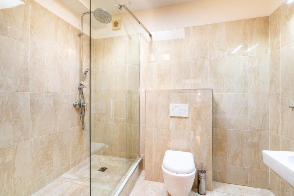 Apartament Templova - Old Town Large With Terrace *